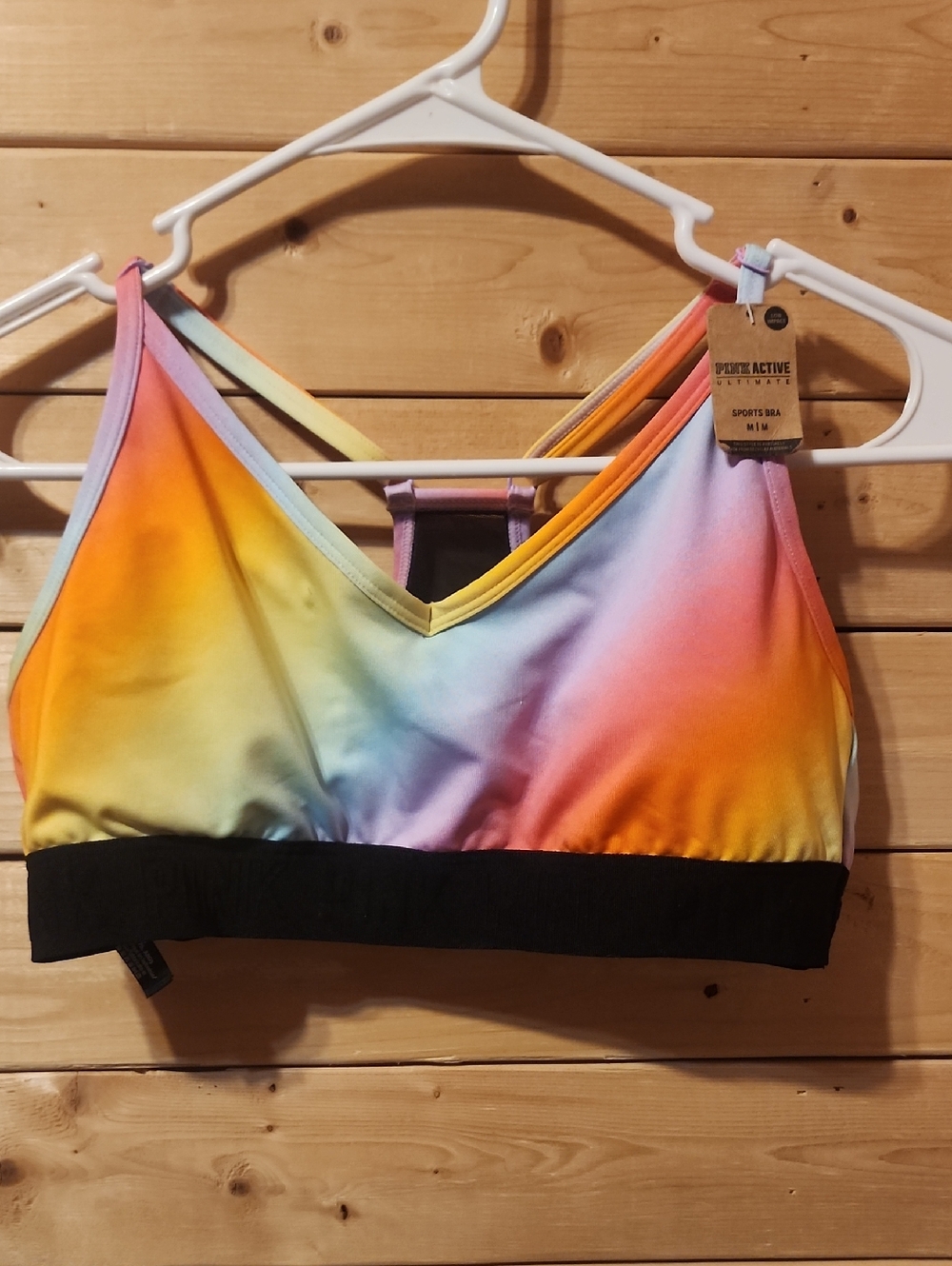 Victoria Secret Sports Bra Size Medium NWT Lightly Padded